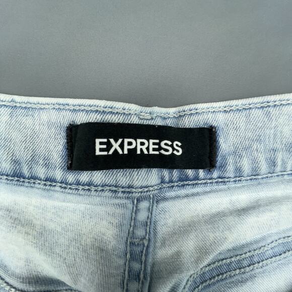 Express Super High Rise Shorts Light Wash Cuffed Mom Fit Vintage Look Sz 6 - Picture 4 of 6